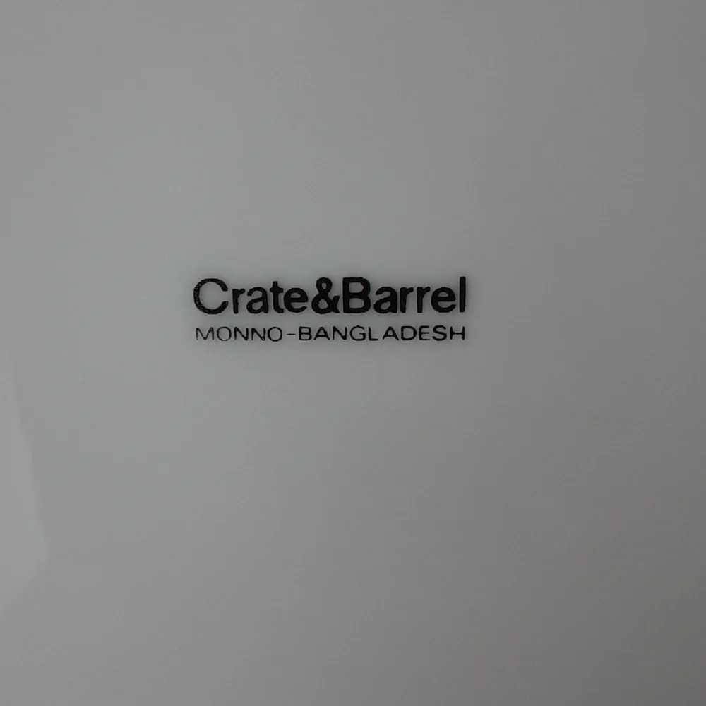 Crate & Barrel Berries Salad Plates 8